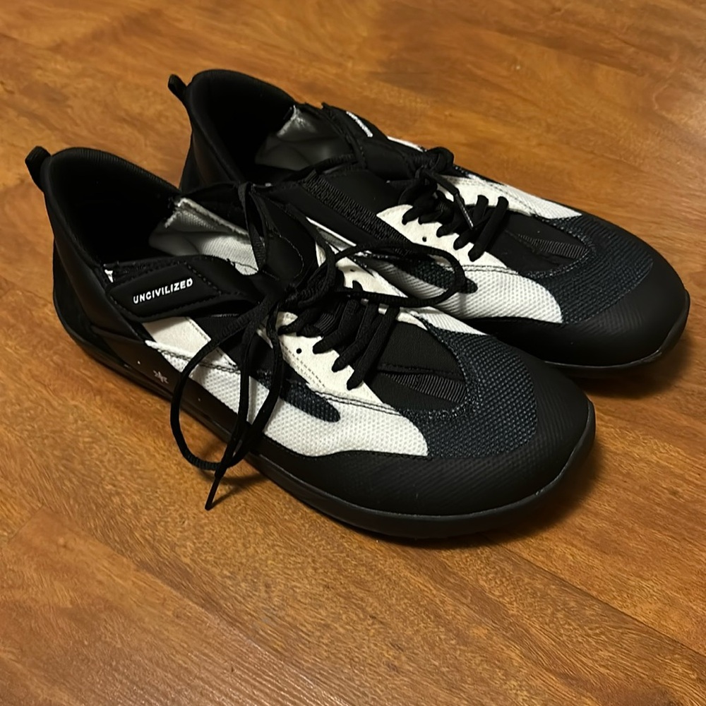 Uncivilized Sneaker

New without box